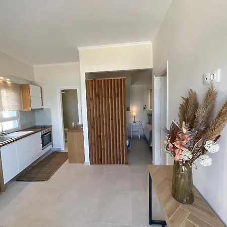 Nereides Suites Agios Gordios  Extérieur photo